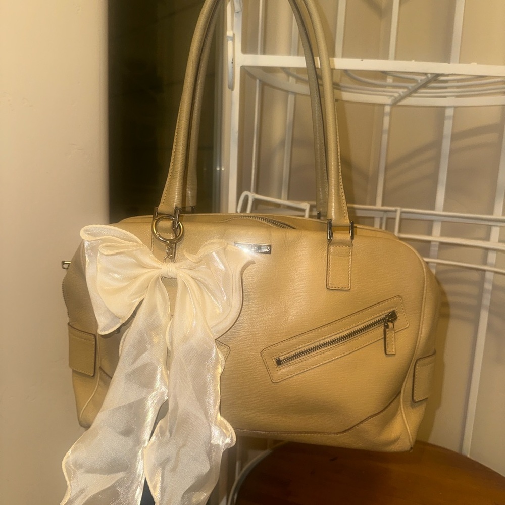 Gucci Jackie Beige Leather handbag Authentic leather